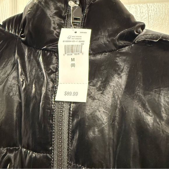 NWT Gap Kids Black Puffer Jacket - Picture 3 of 3